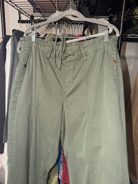 Sonoma Olive Green Cropped Drawstring Pants
